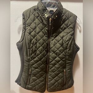 C'esttoi Authentic Brand Womens Size S Puffer Quilted Polyester Vest Olive Green